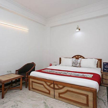 โอโย 10072 โฮเต็ล อมฤต รีเจนซี Hotel เดห์ราดุน ภายนอก รูปภาพ