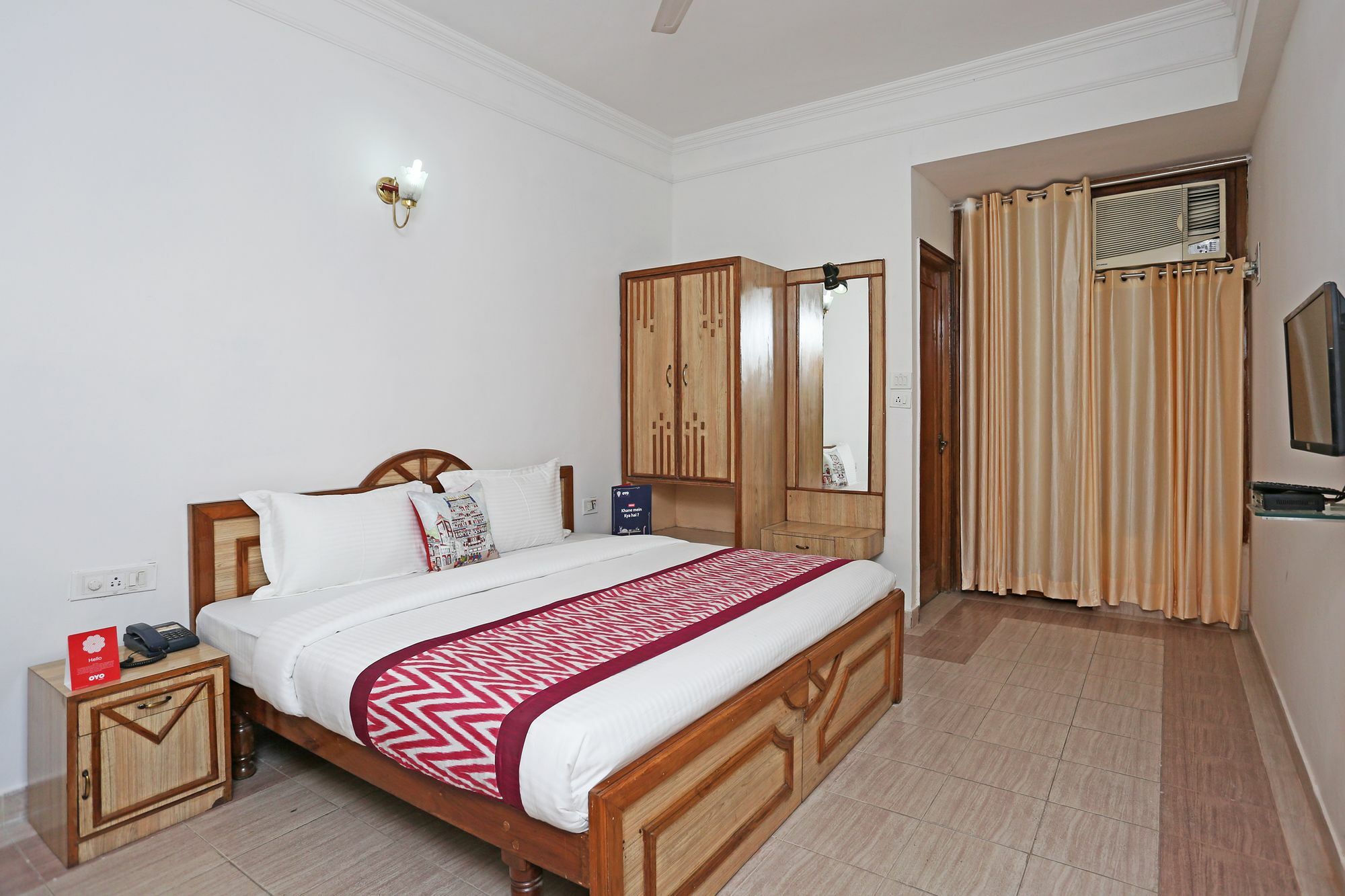 โอโย 10072 โฮเต็ล อมฤต รีเจนซี Hotel เดห์ราดุน ภายนอก รูปภาพ